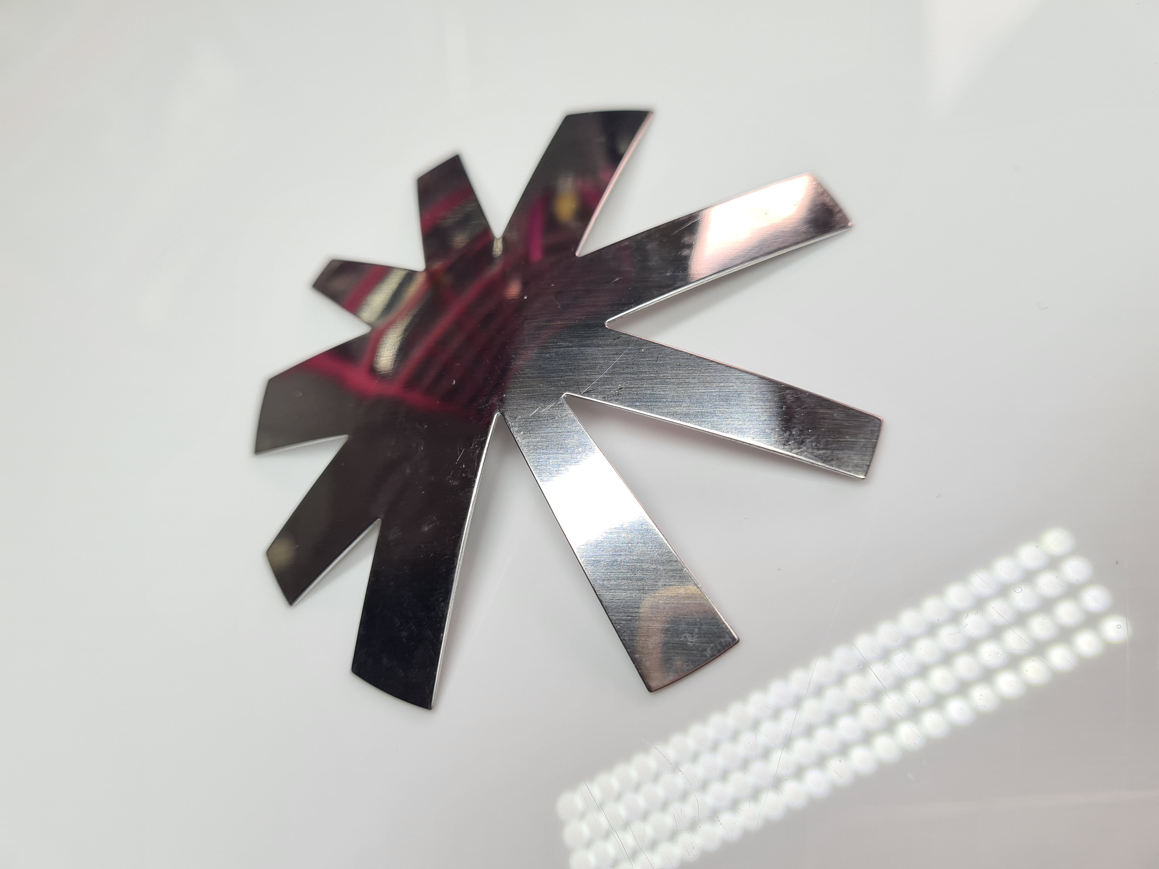 Smile Line Cutting Tool