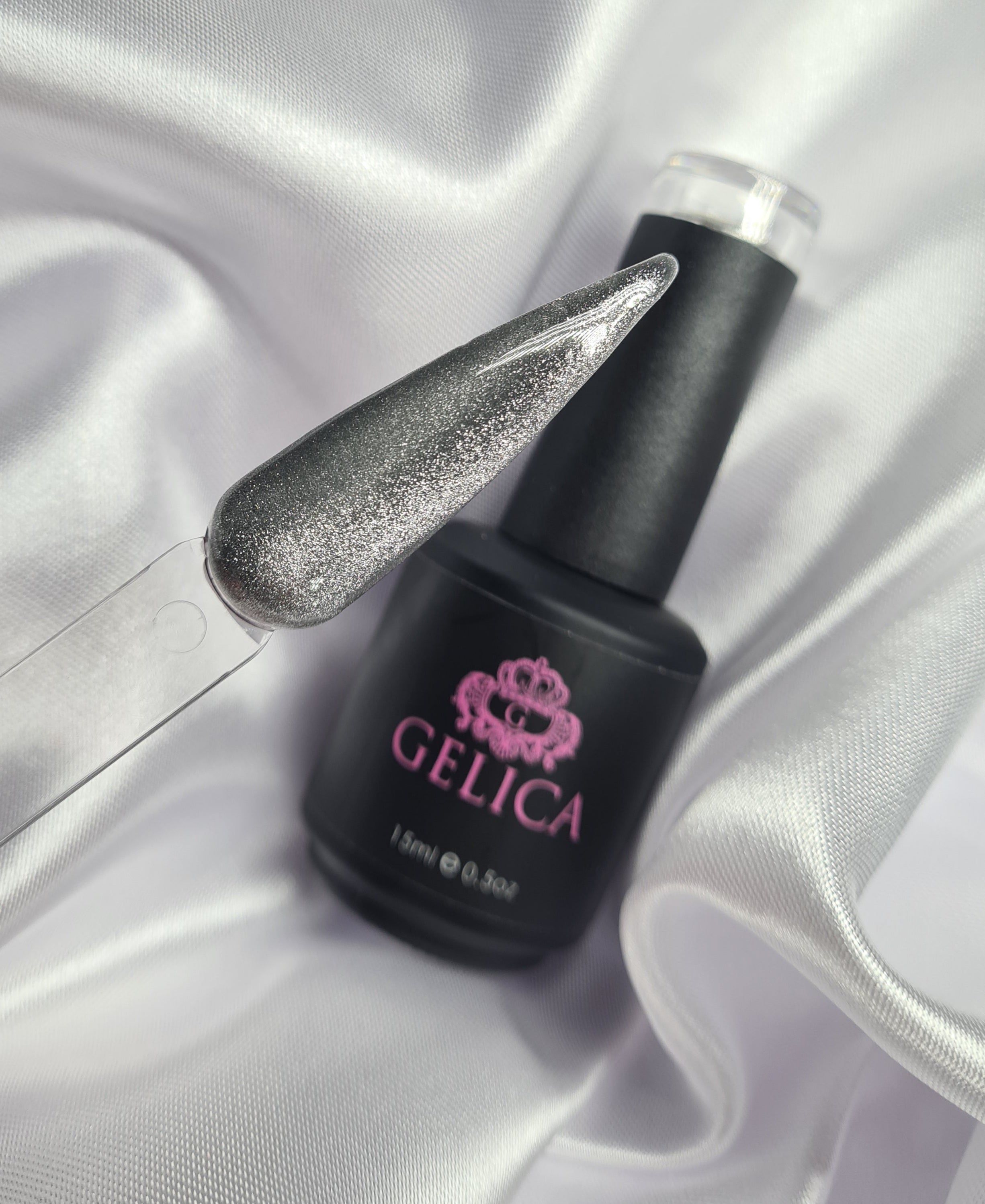 Ice White Cats Eye Gel Polish