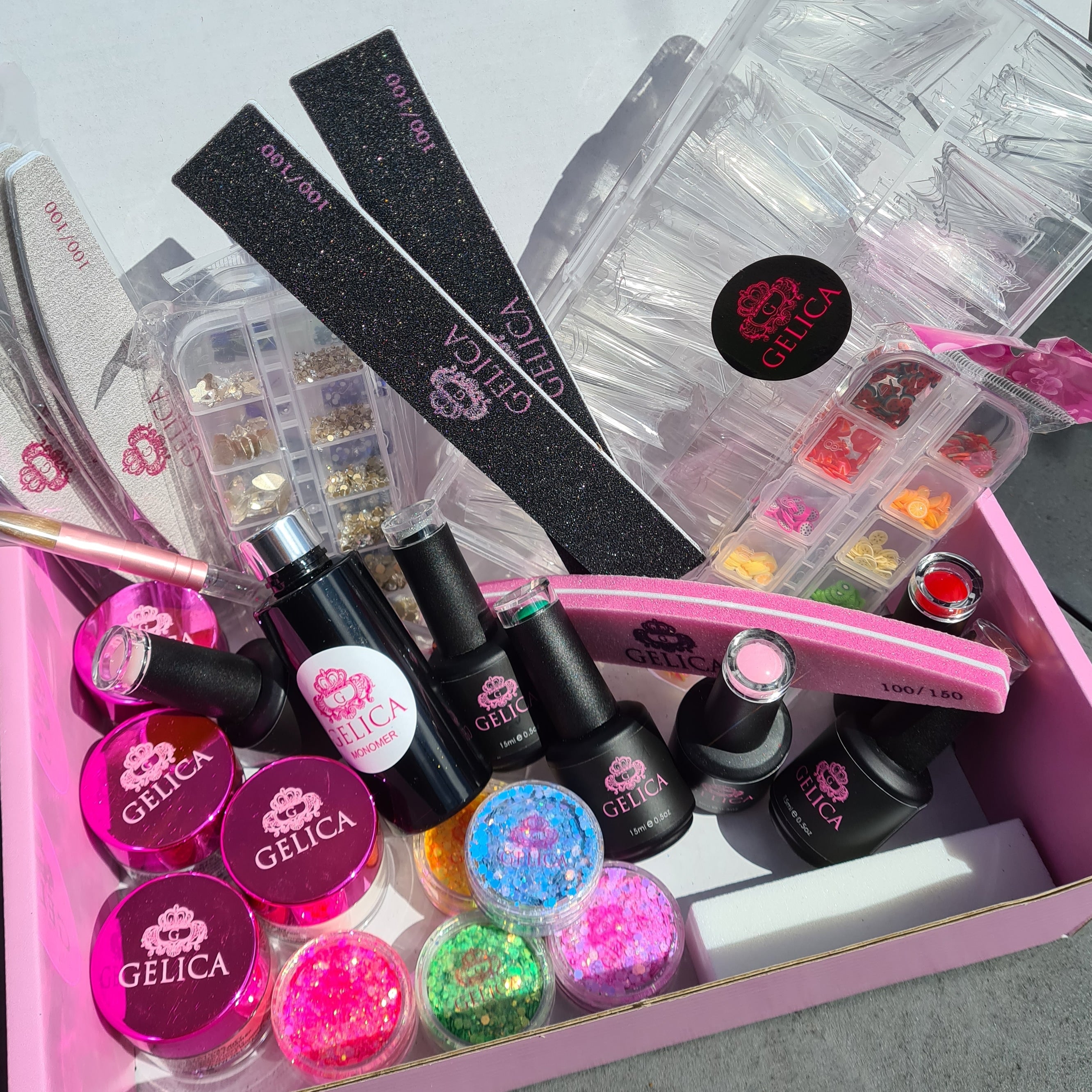 Start Up Kit ONLY £500 (worth over £800)