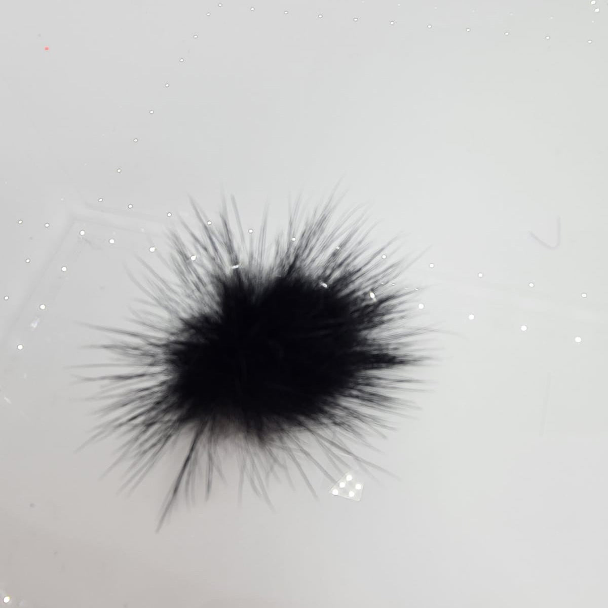 Fluffy Pom Poms (Multiple Colours)